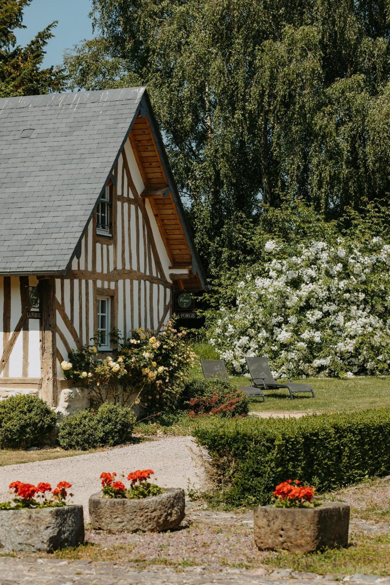 Les Manoirs Des Portes De Deauville - Small Luxury Hotel Of The World Canapville  エクステリア 写真