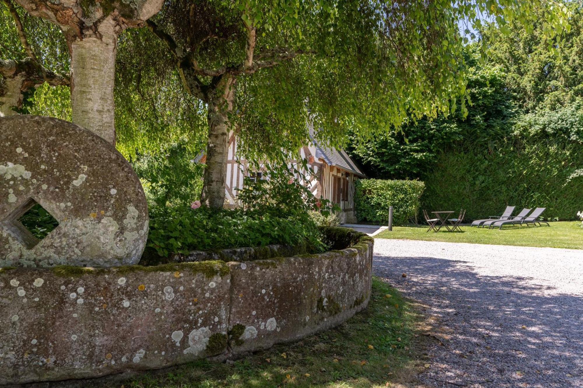 Les Manoirs Des Portes De Deauville - Small Luxury Hotel Of The World Canapville  エクステリア 写真